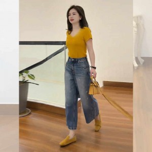 2026 Summer New Arrival: Hong Kong-Style Retro Wide-Leg Jeans for Women—Loose-Fit, High-Waisted, Slimming, Cropped, and Distressed (Perfect for Petite Women)
