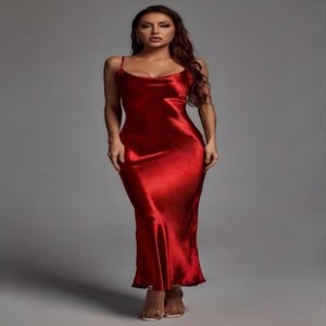 2023 cross-border new Europe and the United States Amazon Europe and the United States women's halter leak back sexy dress Slim fashion long skirt